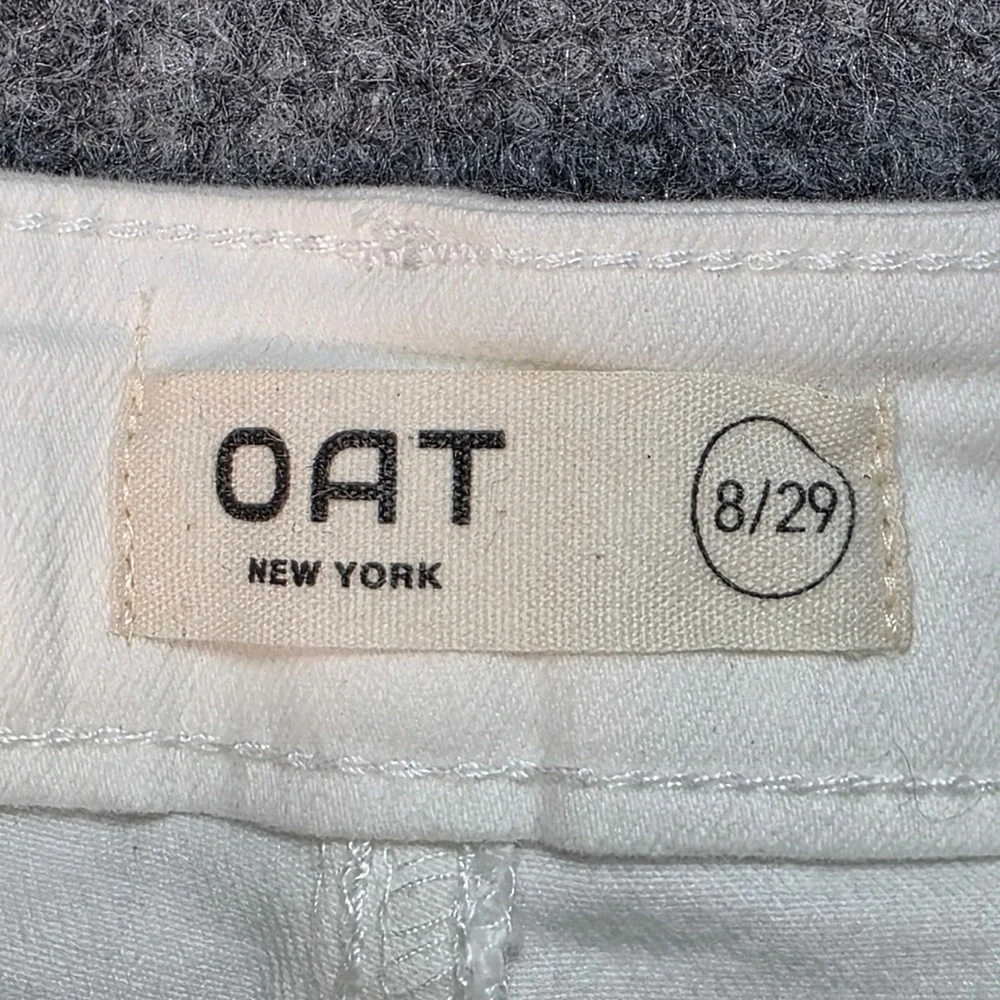 OAT‎ New York White High Rise Raw Hem Denim Shorts Size 8 29 50024-SJ